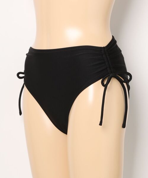 Beach Queen（ビーチクイーン）の「【ムラサキスポーツ限定】Beach Queen/ビーチクイーン 水着 単品 ビキニショーツ サイドドロストショーツ 413811（水着・レディース・ブラック/ロイヤルブルー/ホワイト・9号/11号）」の4枚目の写真