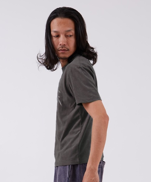 improves（インプローブス）の「フェイクスエード 半袖Tシャツ（Tシャツ/カットソー・メンズ・グレー系/グレー/ブラック系/チャコール/ピンク系/ライトグレー・LARGE/SMALL/MEDIUM）」の9枚目の写真