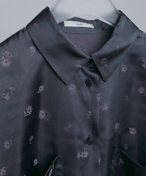 anuke(アンヌーク)の「anuke Jacquard Halfsleeve Shirts ジャガードハーフスリーブシャツ/62620409(シャツ/ブラウス・レディース・チャコールグレー・ONE SIZE)」の7枚目の写真
