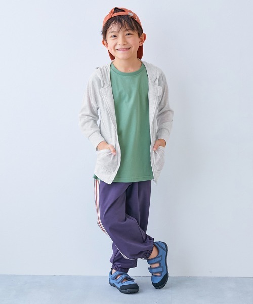 devirock(デビロック)の「UVカット ジップパーカー(パーカー・キッズ・ブラック/グリーン系1/パープル系/ブルー/ホワイト/グリーン系2/オートミール/ブルー系/イエロー系・80cm/90cm/100cm/110cm/120cm/130cm/140cm/150cm/160cm)」の11枚目の写真