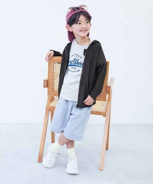 devirock(デビロック)の「UVカット ジップパーカー(パーカー・キッズ・ブラック/グリーン系1/パープル系/ブルー/ホワイト/グリーン系2/オートミール/ブルー系/イエロー系・80cm/90cm/100cm/110cm/120cm/130cm/140cm/150cm/160cm)」の12枚目の写真