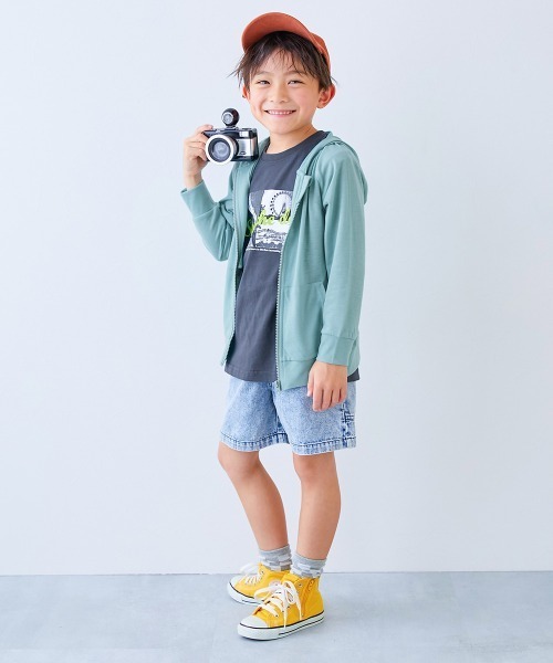 devirock(デビロック)の「UVカット ジップパーカー(パーカー・キッズ・ブラック/グリーン系1/パープル系/ブルー/ホワイト/グリーン系2/オートミール/ブルー系/イエロー系・80cm/90cm/100cm/110cm/120cm/130cm/140cm/150cm/160cm)」の14枚目の写真