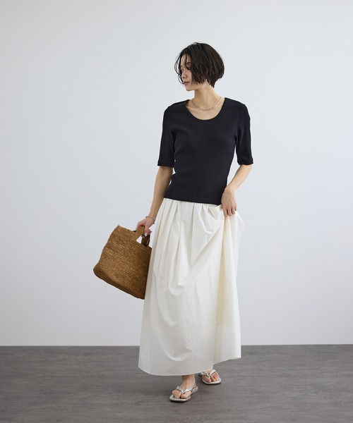 SALON adam et rope'（サロン アダム エ ロペ）の「プリマベールファームリーリブT / UVケア・洗える・新色追加（Tシャツ/カットソー・レディース・ブラウン系その他3/オフホワイト/ブラック・FREE）」の10枚目の写真