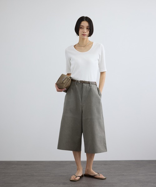 SALON adam et rope'（サロン アダム エ ロペ）の「プリマベールファームリーリブT / UVケア・洗える・新色追加（Tシャツ/カットソー・レディース・ブラウン系その他3/オフホワイト/ブラック・FREE）」の11枚目の写真