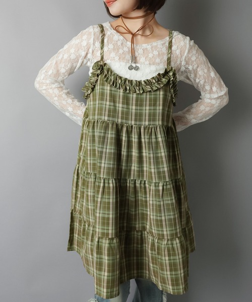 SPINNS(スピンズ)の「ティアードキャミワンピース/チェック(ワンピース・レディース・ブラック/グリーン/ボルドー・ONESIZE)」の9枚目の写真