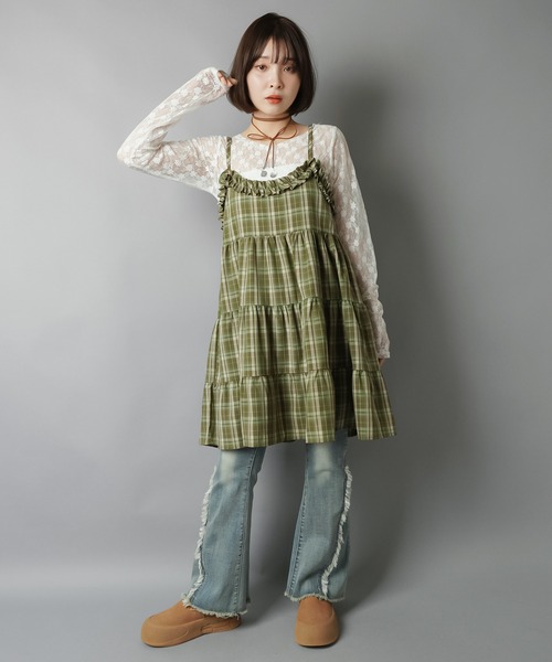 SPINNS(スピンズ)の「ティアードキャミワンピース/チェック(ワンピース・レディース・ブラック/グリーン/ボルドー・ONESIZE)」の14枚目の写真