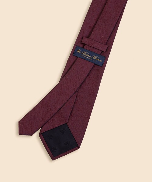 BROOKS BROTHERS（ブルックスブラザーズ）の「シルク　シャンタン　ソリッドタイ（ネクタイ・メンズ・ブラウン/バーガンディー/ネイビー・ONE SIZE）」の6枚目の写真