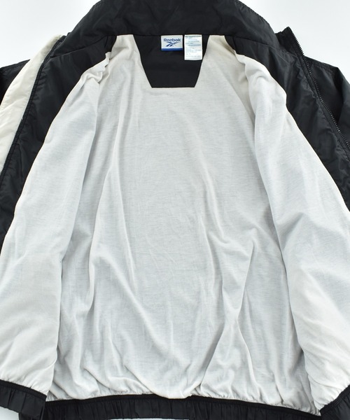 Reebok（リーボック）の「【USED】00’s Reebok ナイロン トラックジャケット（ナイロンジャケット・メンズ・ブラック・LARGE）」の8枚目の写真