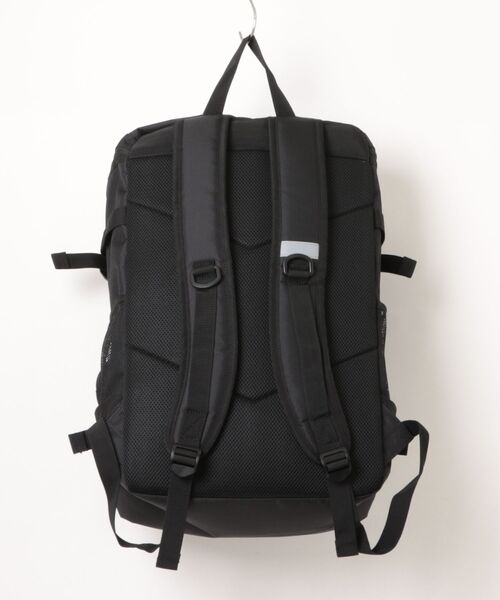 Dickies(ディッキーズ)の「DICKIES / DK BASIC BOX BACKPACK / 81638100(バックパック/リュック・レディース・ブラック/ホワイト・ONESIZE)」の3枚目の写真