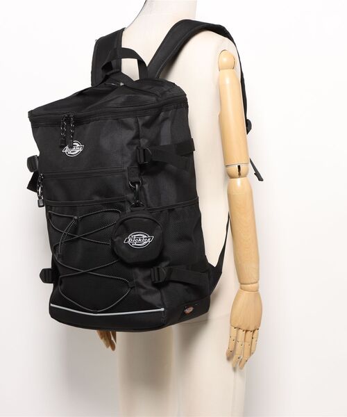 Dickies(ディッキーズ)の「DICKIES / DK BASIC BOX BACKPACK / 81638100(バックパック/リュック・レディース・ブラック/ホワイト・ONESIZE)」の6枚目の写真