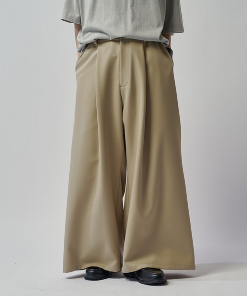 Lui's(ルイス)の「【WEB限定】ボリュームルーズワイドパンツ(その他パンツ・メンズ・ブラック/ベージュ・S/M)」の17枚目の写真