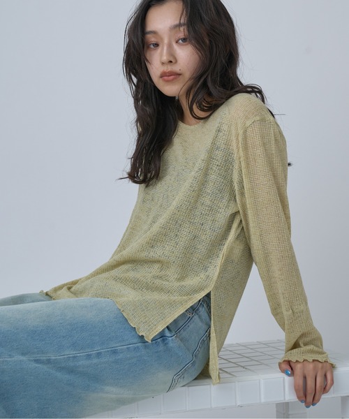 OFROOM(オフルーム)の「Side Slit Sheer Top|サイドスリットシアートップス(Tシャツ/カットソー・レディース・ブラック/アイボリー/イエロー/チャコールグレー・FREE)」の4枚目の写真