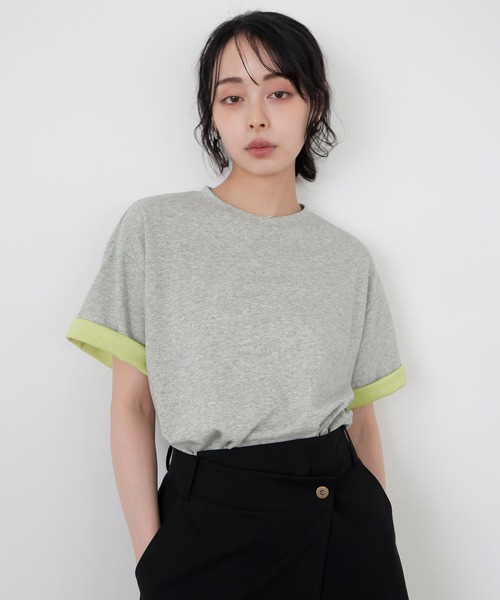 LIAN(リアン)の「バイカラーロールアップTシャツ(Tシャツ/カットソー・レディース・ブラック/ブルー/グレー/オフホワイト・FREE)」の16枚目の写真