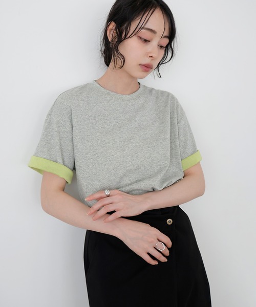 LIAN(リアン)の「バイカラーロールアップTシャツ(Tシャツ/カットソー・レディース・ブラック/ブルー/グレー/オフホワイト・FREE)」の17枚目の写真