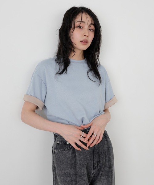 LIAN(リアン)の「バイカラーロールアップTシャツ(Tシャツ/カットソー・レディース・ブラック/ブルー/グレー/オフホワイト・FREE)」の5枚目の写真