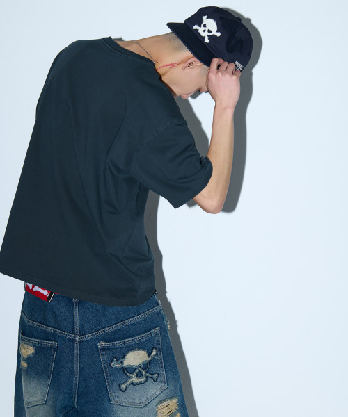 WKNDRS（ウィーキャンドース）の「[KOIN SEOUL] REAPER T-SHIRT (CHARCOAL)（Tシャツ/カットソー・レディース・その他・SMALL/MEDIUM/LARGE/X-LARGE）」の8枚目の写真
