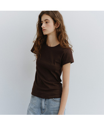 URAGO（ユラーゴ）の「Essential half t-shirt（Tシャツ/カットソー）」