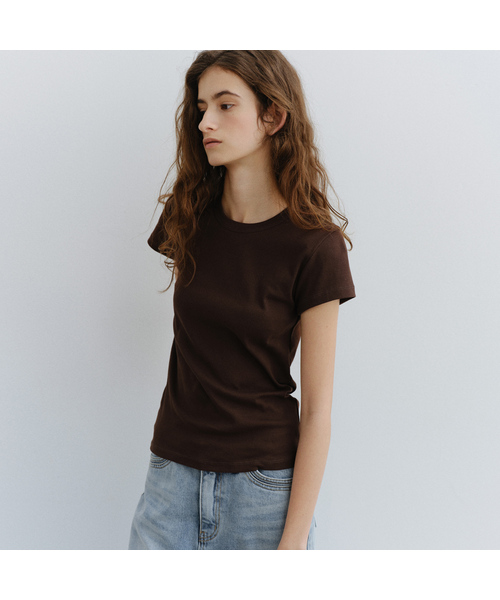 URAGO(ユラーゴ)の「Essential half t-shirt(Tシャツ/カットソー・レディース・チャコールグレー/ライトグレー/スカイブルー/ブラック/ダークブラウン/ネイビー/アイボリー・SMALL/MEDIUM)」の5枚目の写真