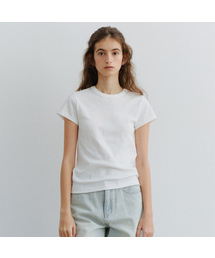 Essential half t-shirt