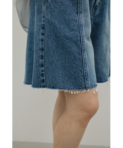 STYLEMIXER（スタイルミキサー）の「カットオフハーフデニム（デニムパンツ・レディース・ブラック/ブルー・SMALL/MEDIUM）」の4枚目の写真