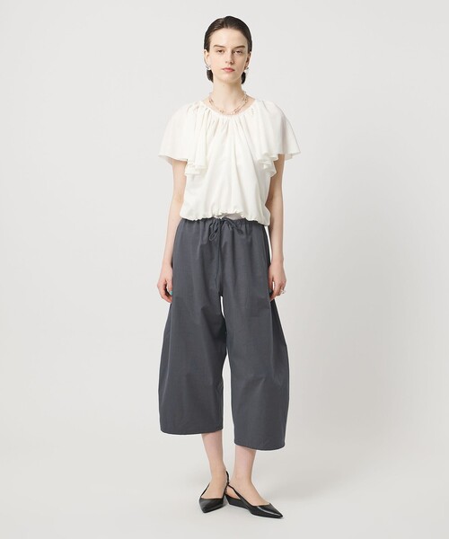 ASTRAET(アストラット)の「<ASTRAET>コットン バレル クロップドパンツ(その他パンツ・レディース・ベージュ/ダークグレー・1/0/00)」の8枚目の写真