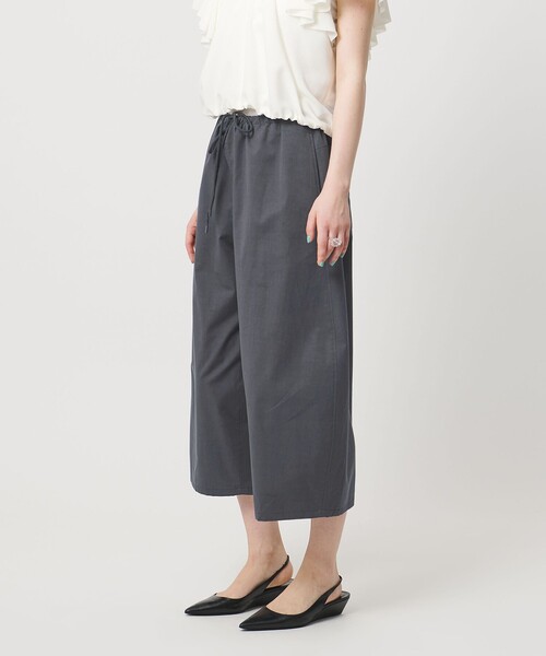 ASTRAET(アストラット)の「<ASTRAET>コットン バレル クロップドパンツ(その他パンツ・レディース・ベージュ/ダークグレー・1/0/00)」の6枚目の写真