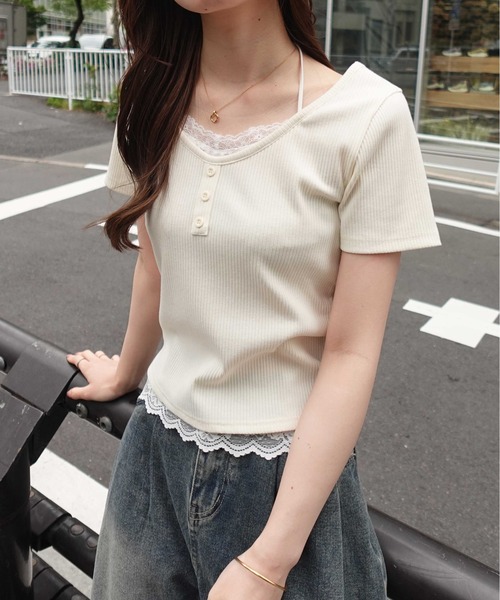 SOELA(ソエラ)の「【INGNI SOELA】レースドッキングリブトップス/WEB限定(Tシャツ/カットソー・レディース・アイボリー/ネイビー/グレー・FREE)」の4枚目の写真