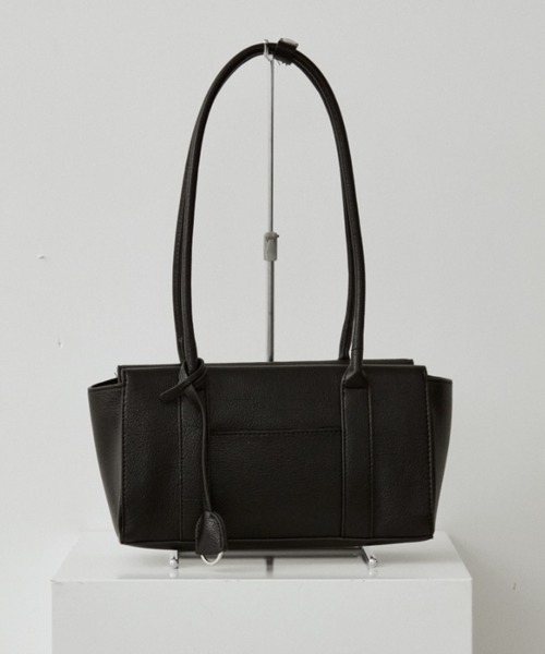 arholiday.standard(エーアールホリデースタンダード)の「rectangle long handle shoulder bag / レクタングルロングハンドルショルダーバッグ(ショルダーバッグ・レディース・ブラック/ブラウン・FREE)」の15枚目の写真