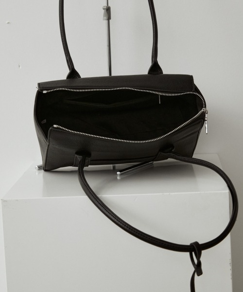arholiday.standard(エーアールホリデースタンダード)の「rectangle long handle shoulder bag / レクタングルロングハンドルショルダーバッグ(ショルダーバッグ・レディース・ブラック/ブラウン・FREE)」の17枚目の写真