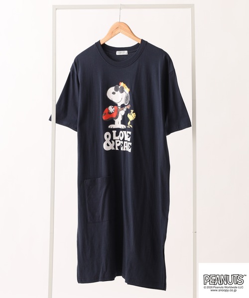 PEANUTS(ピーナッツ)の「PEANUTS プリントスーパーBIG Tシャツ 半袖(Tシャツ/カットソー・レディース・ネイビー/オートミール/ライトグリーン/ブラック/ピンクベージュ/杢グレー・M/L)」の1枚目の写真