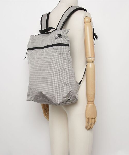 THE NORTH FACE(ザノースフェイス)の「ザ ノース フェイス THE NORTH FACE Rafter Backpack SP ラフターバックパックSP(バックパック/リュック・レディース・その他・ONE SIZE)」の5枚目の写真
