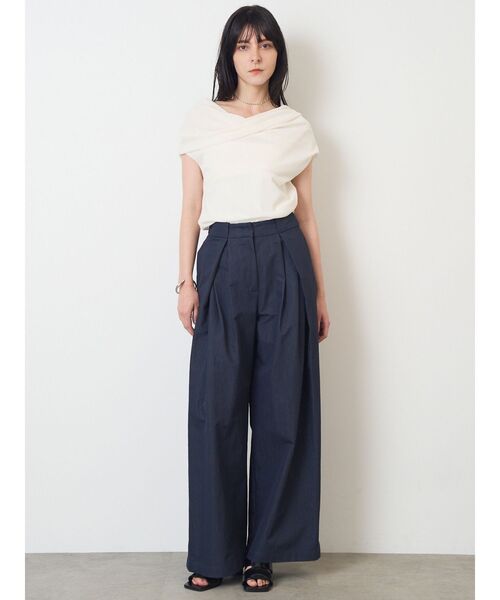 ELENDEEK(エレンディーク)の「ツイルタックワイドパンツ(その他パンツ・レディース・ベージュ/ネイビー・2/1)」の20枚目の写真