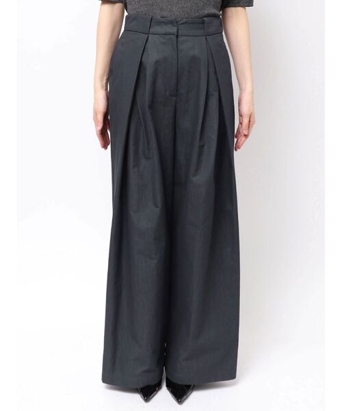 ELENDEEK(エレンディーク)の「ツイルタックワイドパンツ(その他パンツ・レディース・ベージュ/ネイビー・2/1)」の7枚目の写真