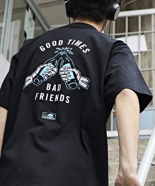 LURKING CLASS（ラーキングクラス）の「限定展開 LURKING CLASS/ラーキングクラス LURKING CLASS×FREAK'S STORE 別注 ヴィンテージ加工 プリント Tシャツ /GOOD TIMES BAD FRND HAND（Tシャツ/カットソー・メンズ・ブラック/ホワイト・MEDIUM/X-LARGE/LARGE）」の2枚目の写真