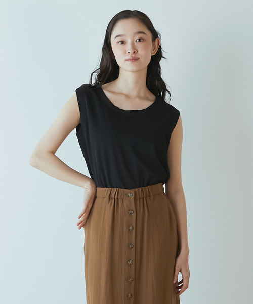 LOGEMENT DE CLAIRE(ロジュモンドクレール)の「ノースリーブプルオーバー(Tシャツ/カットソー・レディース・杢グレー/ホワイト/ブラック・3/2)」の1枚目の写真