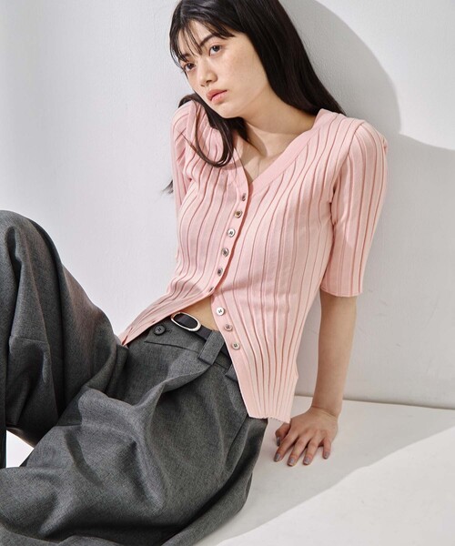STUDIOUS（ステュディオス）の「【STUDIOUS/ステュディオス】Silk Viscose Wide Rib Cardigan/シルクビスコースリブカーディガン（カーディガン/ボレロ・レディース・ライトピンク/ブラック/ダークグレー/オフホワイト・FREE）」の10枚目の写真