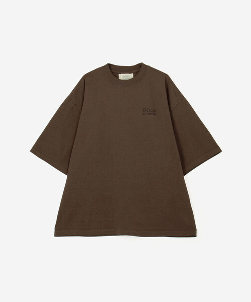 SEDAN ALL-PURPOSE ガーメントダイ ロゴTシャツ ブラウン SEDAN ALL-PURPOSE | ガーメントダイ ロゴTシャツ MEN（Tシャツ