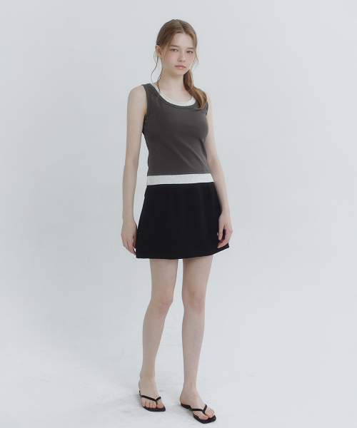 MICANE(ミケーネ)の「イゾルドカラーリングスリーブレス(Tシャツ/カットソー・レディース・ネイビー/ブラウン・SMALL/MEDIUM/LARGE/X-LARGE)」の5枚目の写真