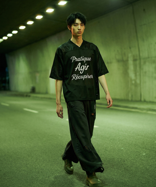 LENGAGEMENT(ランガージュマン)の「AGIR Football Jersey (Black)(Tシャツ/カットソー・レディース・ブラック・FREE)」の8枚目の写真
