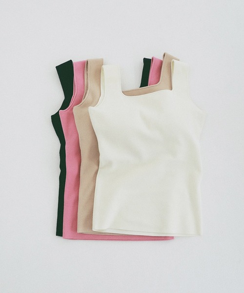 CLANE(クラネ)の「SQUARE TANK KNIT TOPS(ニット/セーター・レディース・ベージュ/ブラック/ピンク・1/2)」の2枚目の写真