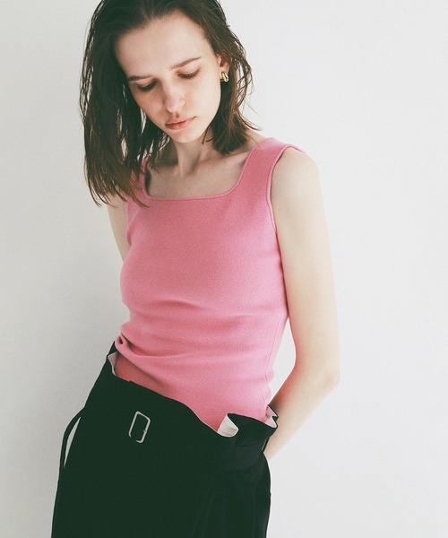 CLANE(クラネ)の「SQUARE TANK KNIT TOPS(ニット/セーター・レディース・ベージュ/ブラック/ピンク・1/2)」の3枚目の写真