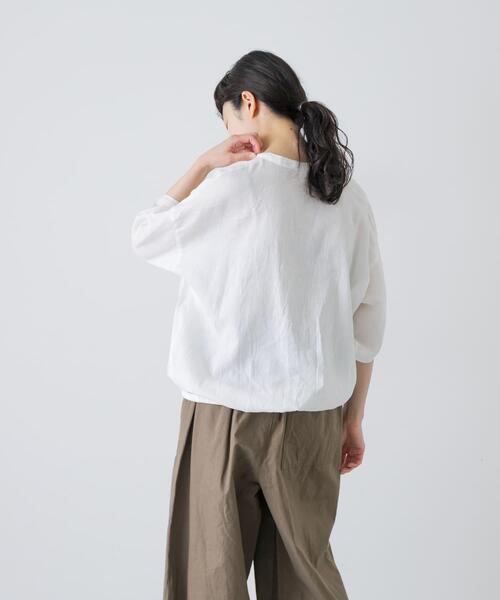 かぐれ(カグレ)の「コットンリネンポケットプルオーバー(シャツ/ブラウス・レディース・ブラック/オフホワイト・FREE)」の5枚目の写真