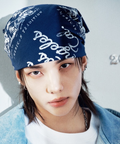 Stray Kids ヒョンジン着用】GUESS/ゲス UNISEX PRINTED BANDANA