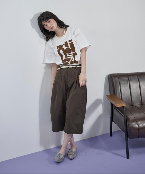 THE YOn(ザヨン)の「フロッキープリントハーフスリーブTシャツ(Tシャツ/カットソー・レディース・ブラウン/アイボリー/オフホワイト・FREE)」の5枚目の写真