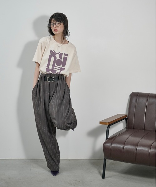 THE YOn(ザヨン)の「フロッキープリントハーフスリーブTシャツ(Tシャツ/カットソー・レディース・ブラウン/アイボリー/オフホワイト・FREE)」の20枚目の写真