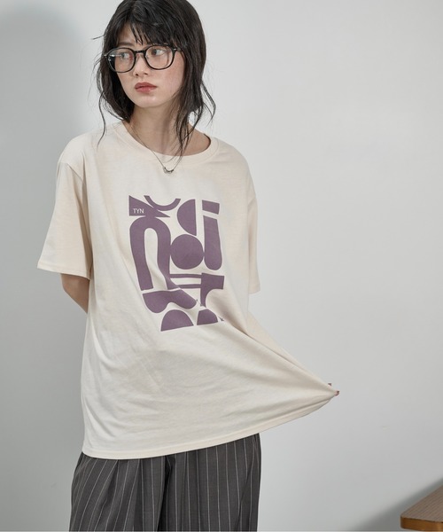 THE YOn(ザヨン)の「フロッキープリントハーフスリーブTシャツ(Tシャツ/カットソー・レディース・ブラウン/アイボリー/オフホワイト・FREE)」の16枚目の写真