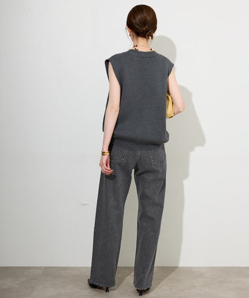 SLOBE IENA(スローブイエナ)の「《4サイズ展開/追加》LE DENIM ストレートデニムパンツ(デニムパンツ・レディース・ブラック/サックスブルー・36/38/40/34)」の15枚目の写真