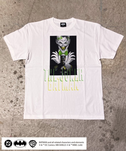 StPT(エスティーピーティー)の「【BATMAN/バットマン】 THE JOKER フォトグラフィック ピグメントTシャツ グラフィックプリント ヴィンテージ加工 半袖 ユニセックス(Tシャツ/カットソー・メンズ・ホワイト/ブラック・SMALL/LARGE/MEDIUM/X-LARGE)」の3枚目の写真