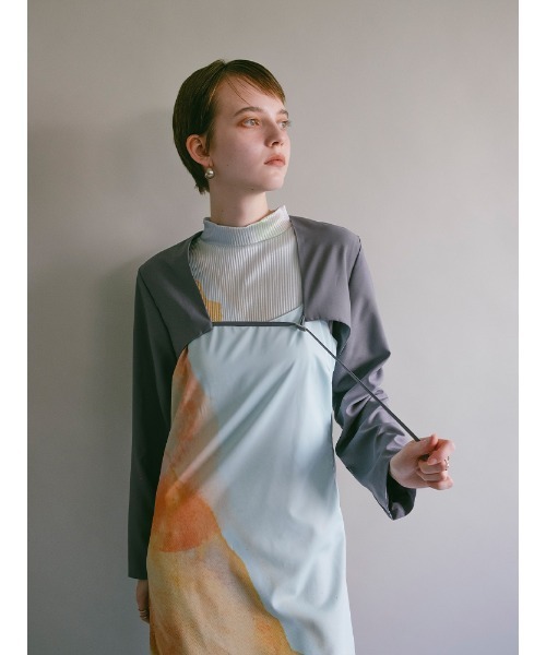 sahara（サハラ）の「Cropped Bolero Jacket（その他アウター・レディース・ブラック/グレー・FREE）」の3枚目の写真