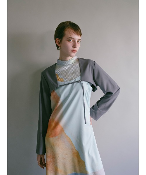 sahara（サハラ）の「Cropped Bolero Jacket（その他アウター・レディース・ブラック/グレー・FREE）」の4枚目の写真